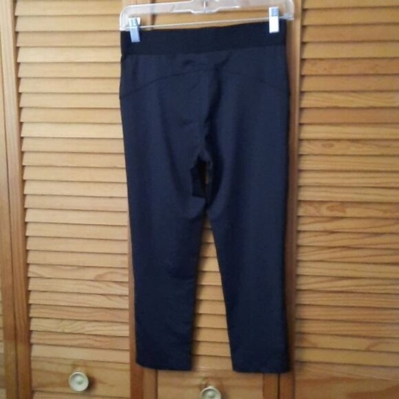 Michael Michael Kors Black Yoga Capri Leggings Size Small - Picture 2 of 7